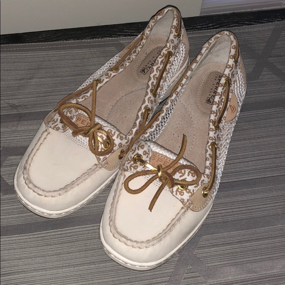 Sperry 7.5 boat shoes